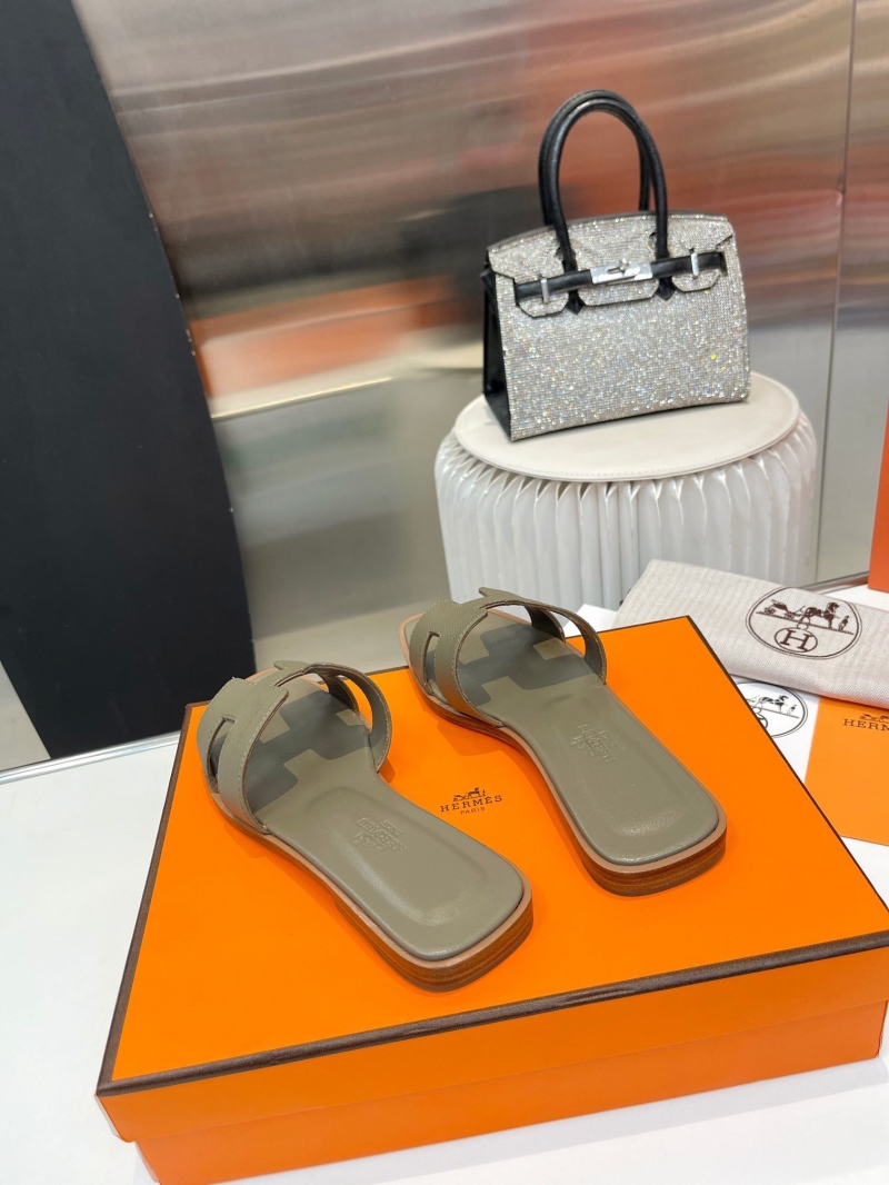 Hermes Slippers